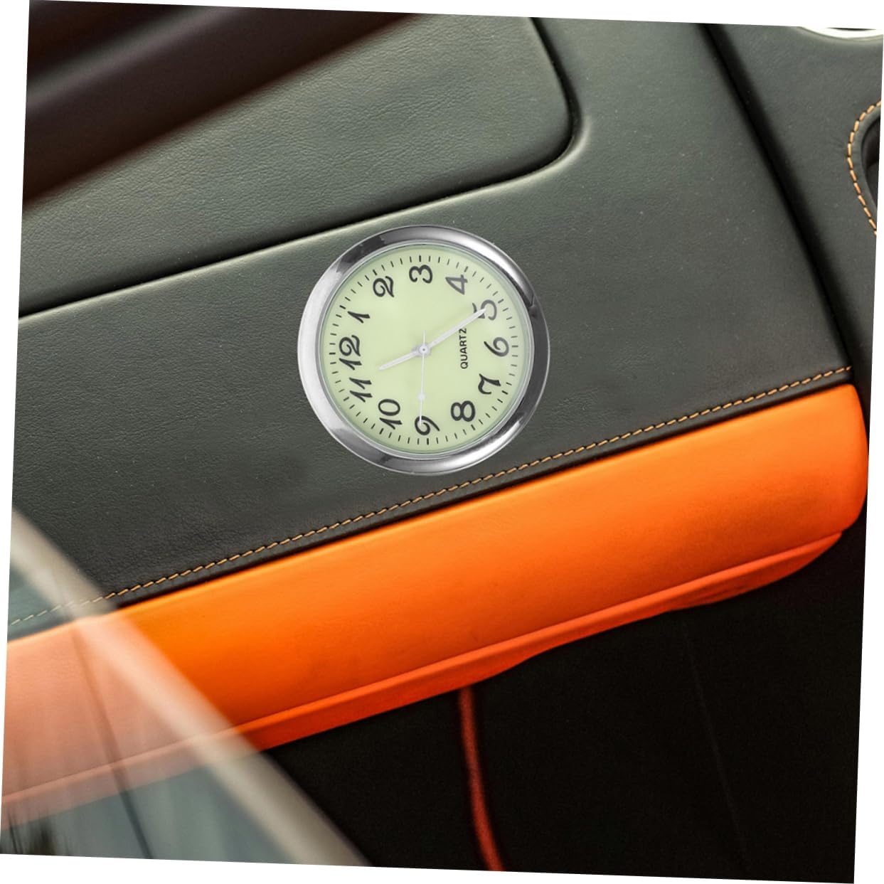 2pcs Luminous Automotive Clock Quartz Dashboard Clock for Cars Tiny Fluorescent Timekeeping Device Easy to Use Car Accessories Battery Not Included