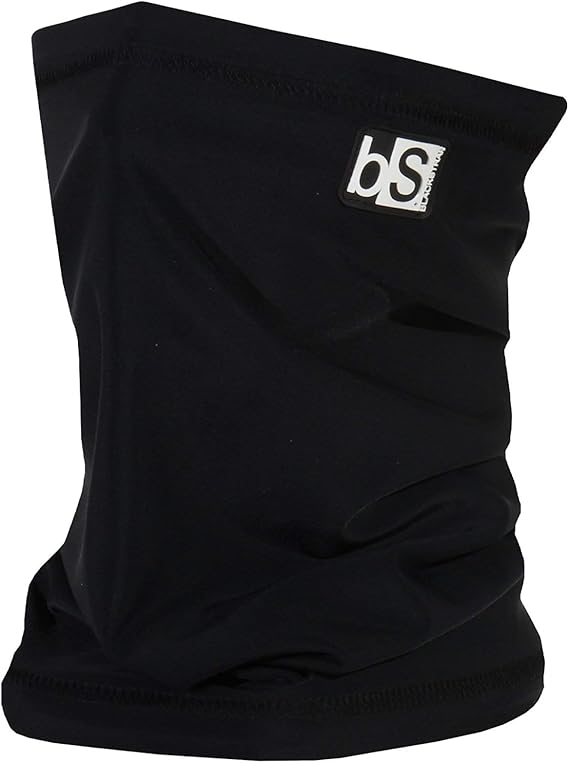 4 Best Face Masks for Snowboarding and Skiing in 2022