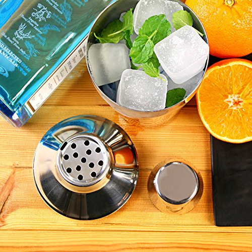 Manhattan Cocktail Shaker by bar@drinkstuff (28 oz / 750ml - 26cm Tall) Stainless Steel 3 Piece Cocktail Shaker with Strainer - Image 6