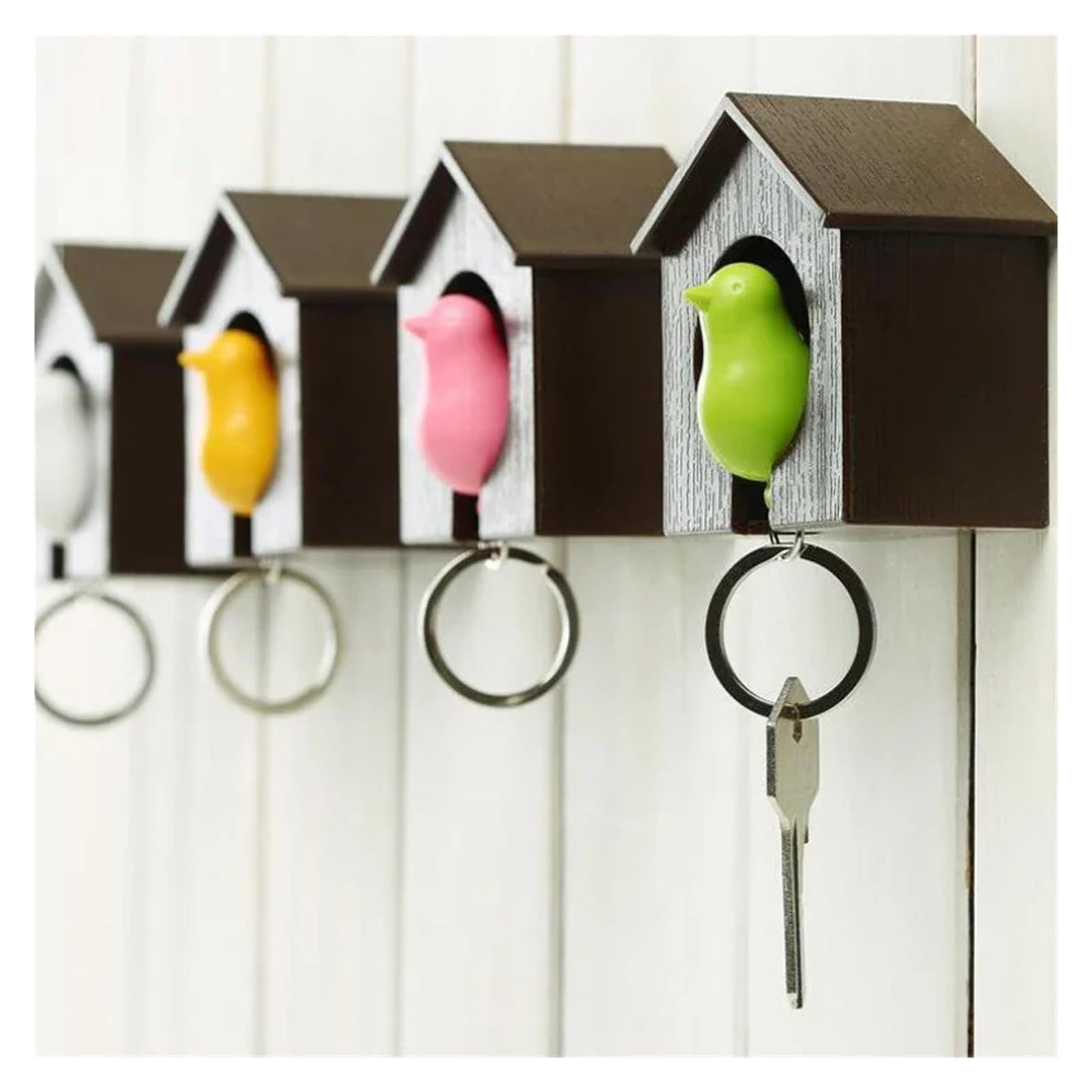 MZSKLW Key Holder Box Birdhouse Keychain House Nest Wall Hook Holders Hanger Creative Bird Whistle Storage Box Sparrow Key Chain Ring Rack Organize Key Box(Pink bird,Brown house single)