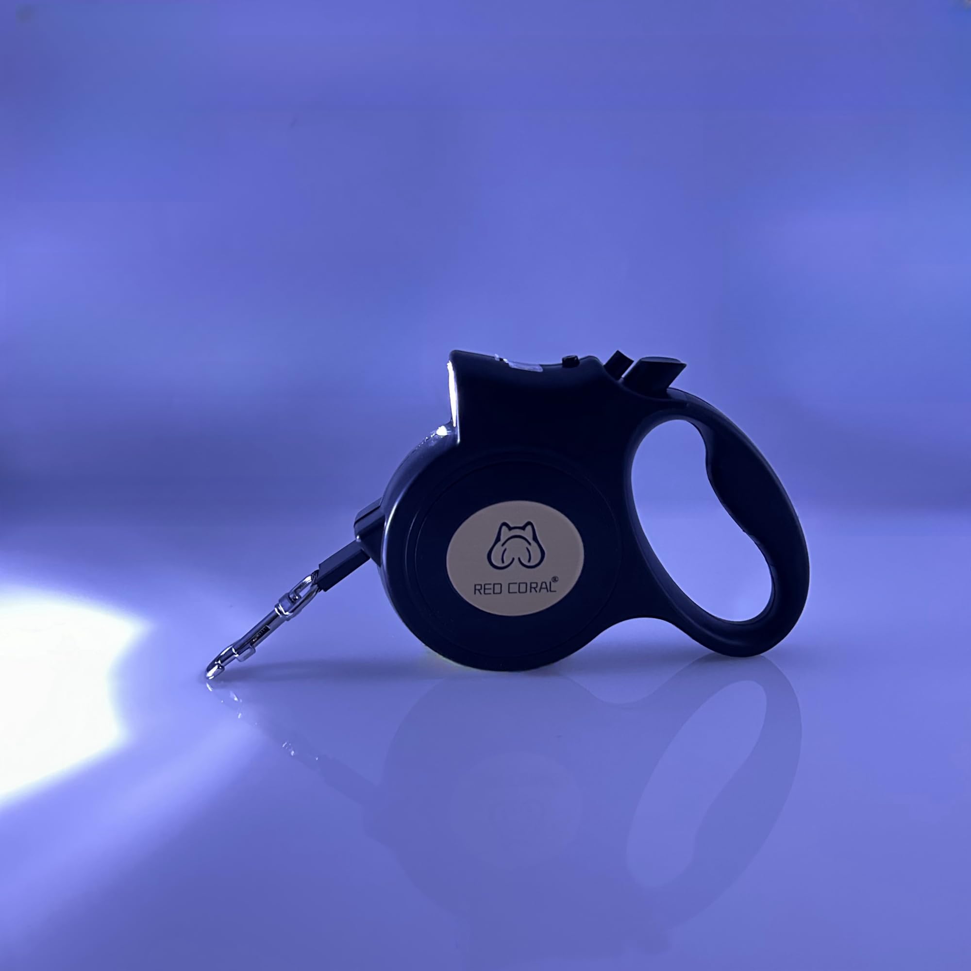 Correa retráctil con luz LED para perros pequeños a medianos, extensible hasta 196 pulgadas para paseos nocturnos seguros (negro)