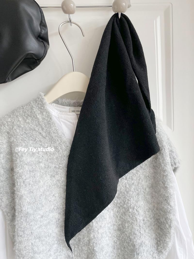 TYATVS Knit Triangle Scarf for Women Knitted Head Scarf Y2k Bandana Fisherman Downtown Girl Aesthetic Accessories