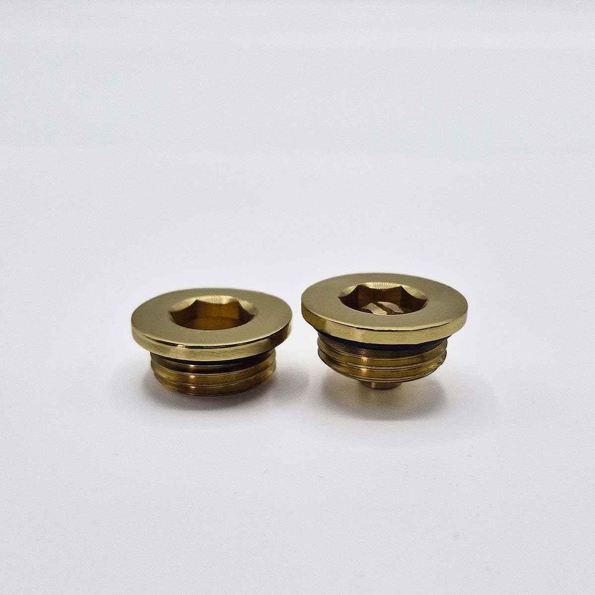 Lux Heat Brushed Brass Air Vent & Plug