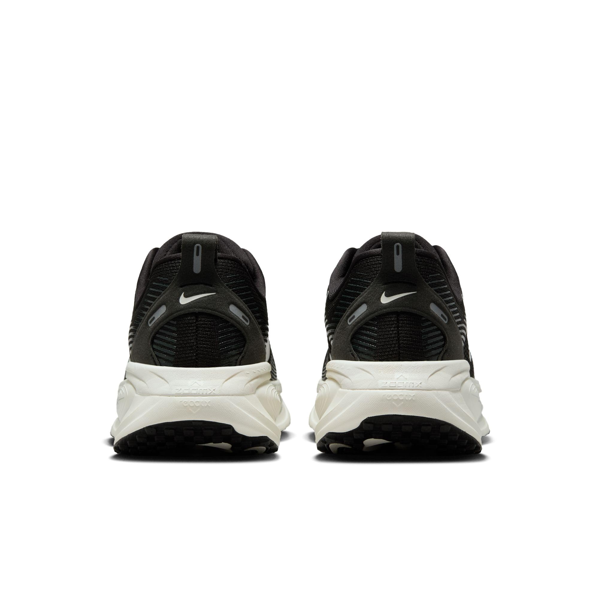 NIKE Kobiety Vomero 18Buty do biegania drogowego