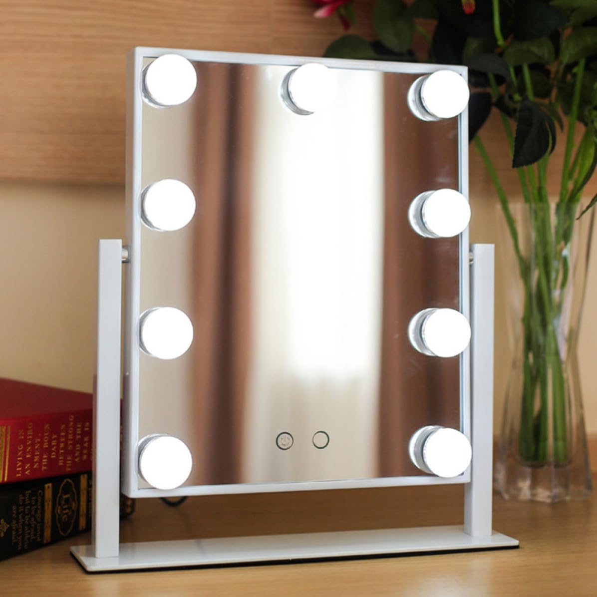 Toddmomy Specchio da Trucco Alta Riflettività Singolo Lato da Tavolo LED con Lampadina 9 3w Metallo Bianco per Uso Domestico e Trucco Quotidiano