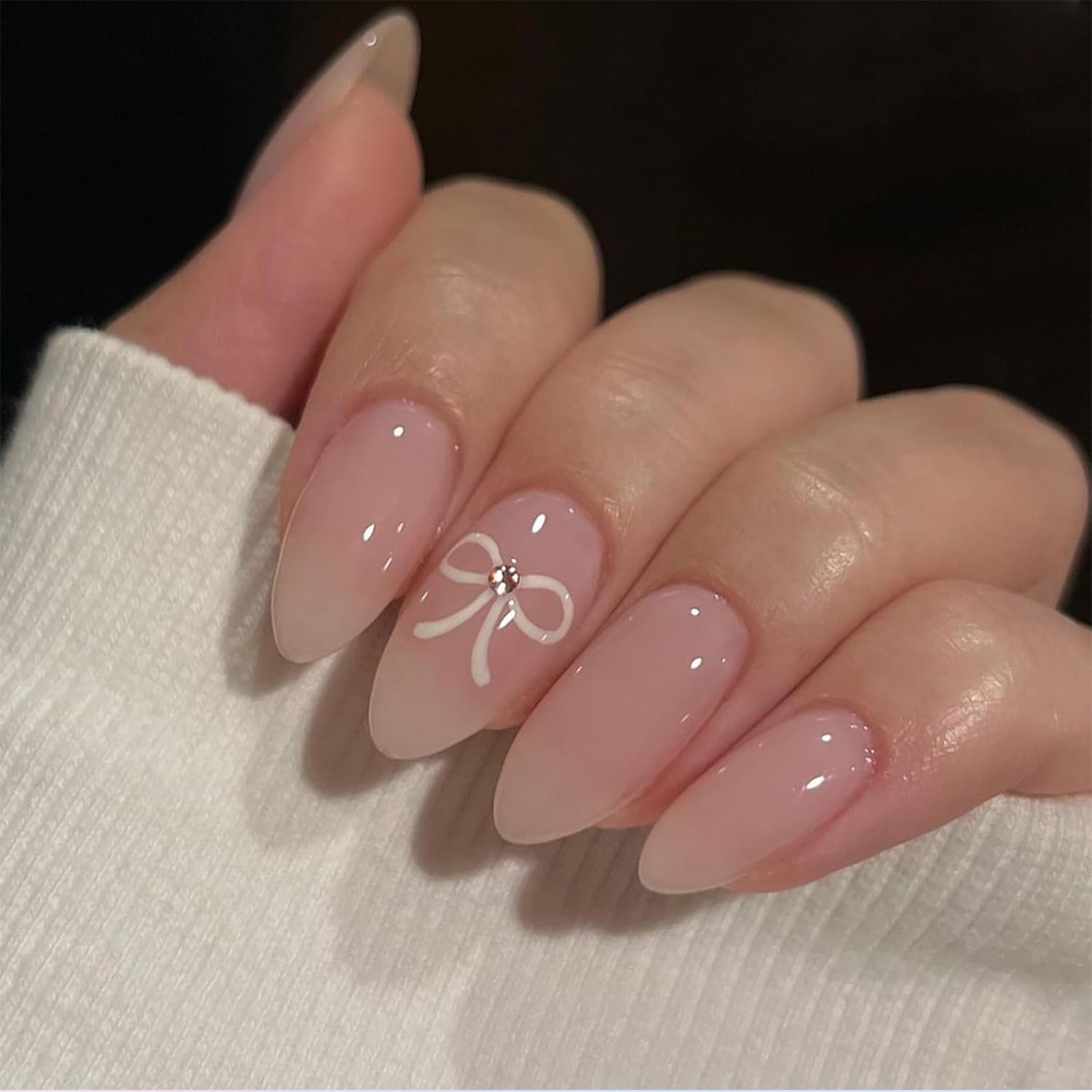 KAVI'S Falsche Nägel, 24 Stück – Kurze Mandel-Form, Nude-Farbverlauf, Cat-Eye Design, Zum Aufkleben