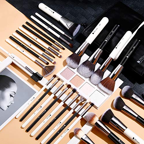 Ducare Professional Makeup Brushes Set Panda Series Makeup Brush Set 31Pcs Kabuki Foundation Blending Face Powder Blush Concealers Eye Shadows With Leather Case Organizer #TOP3