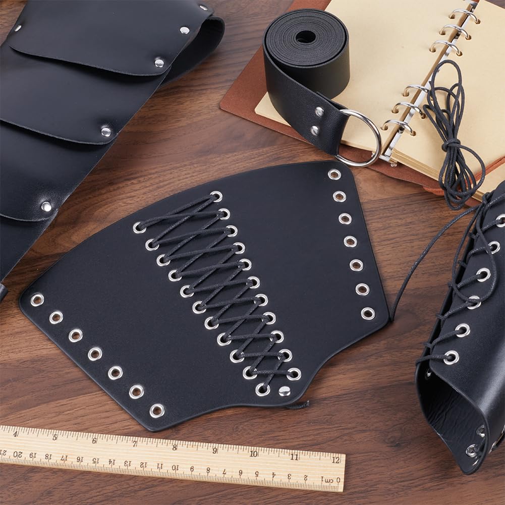 GORGECRAFT 4pz Accesorios de Disfraz Medieval para Hombre Correa de Hebilla Ajustable Armadura de Cuero de Un Solo Hombro Protectores de Brazo de Cuero Negro PU Kit de Cinturón Cosplay Halloween