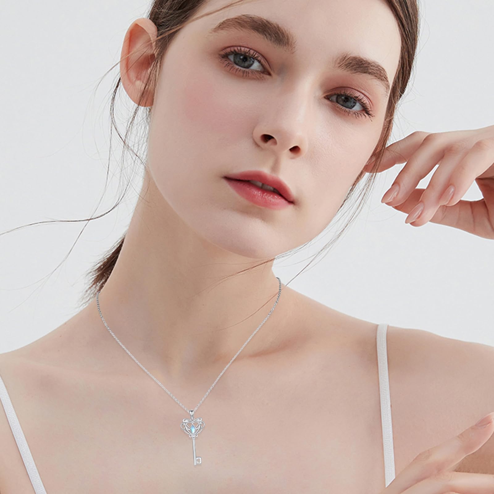 Collar con llave de plata 925, colgante de la suerte de piedra lunar para mujer