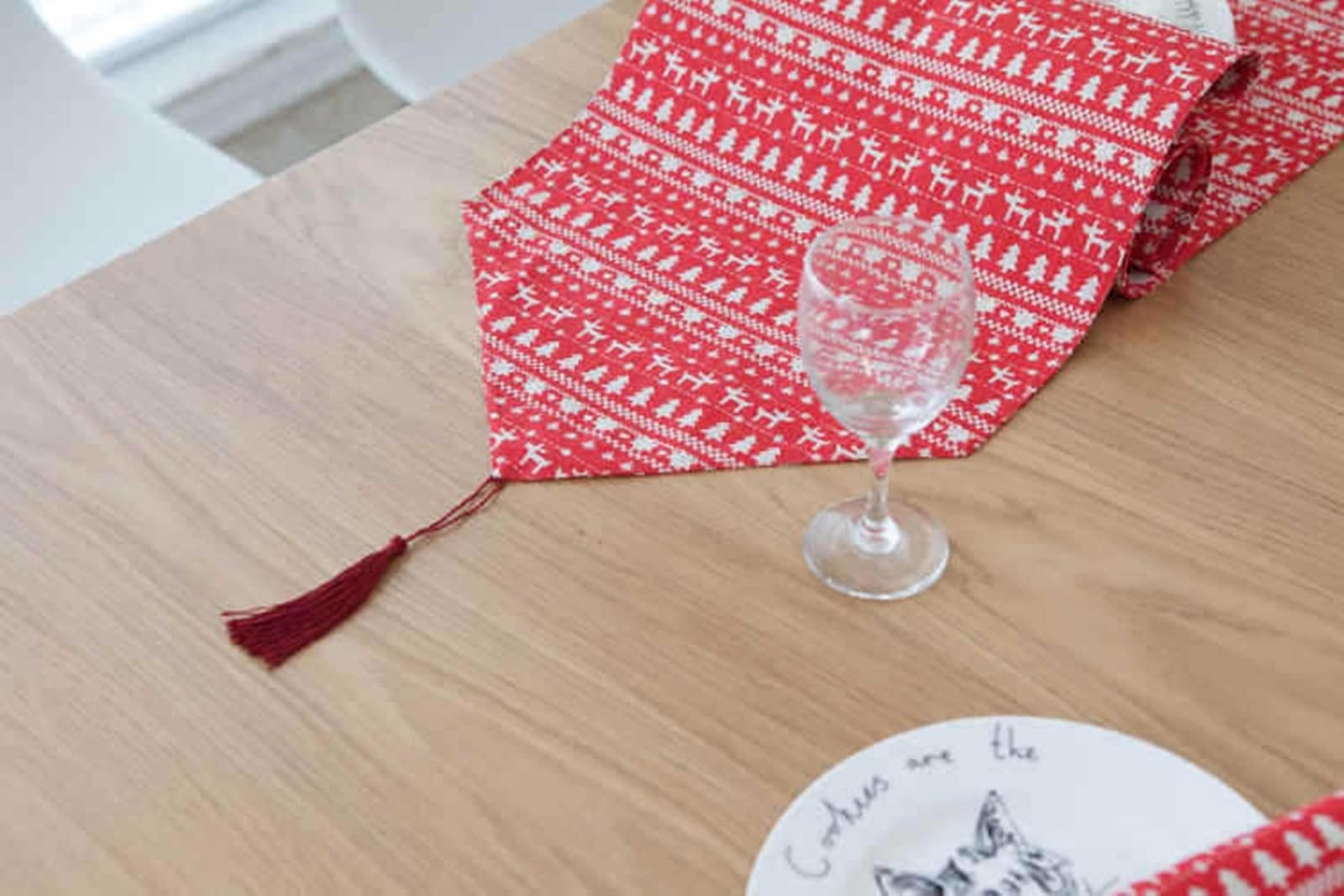 Runner da tavola per compleanno, rosso, piccolo cervo natalizio con nappe, in cotone, 32 x 200 cm