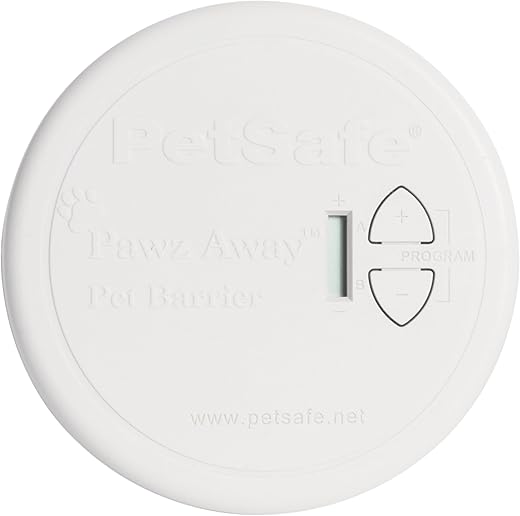 How to Train Our Pets to Love the Robot Vacuum 19 How to Train Our Pets to Love the Robot Vacuum