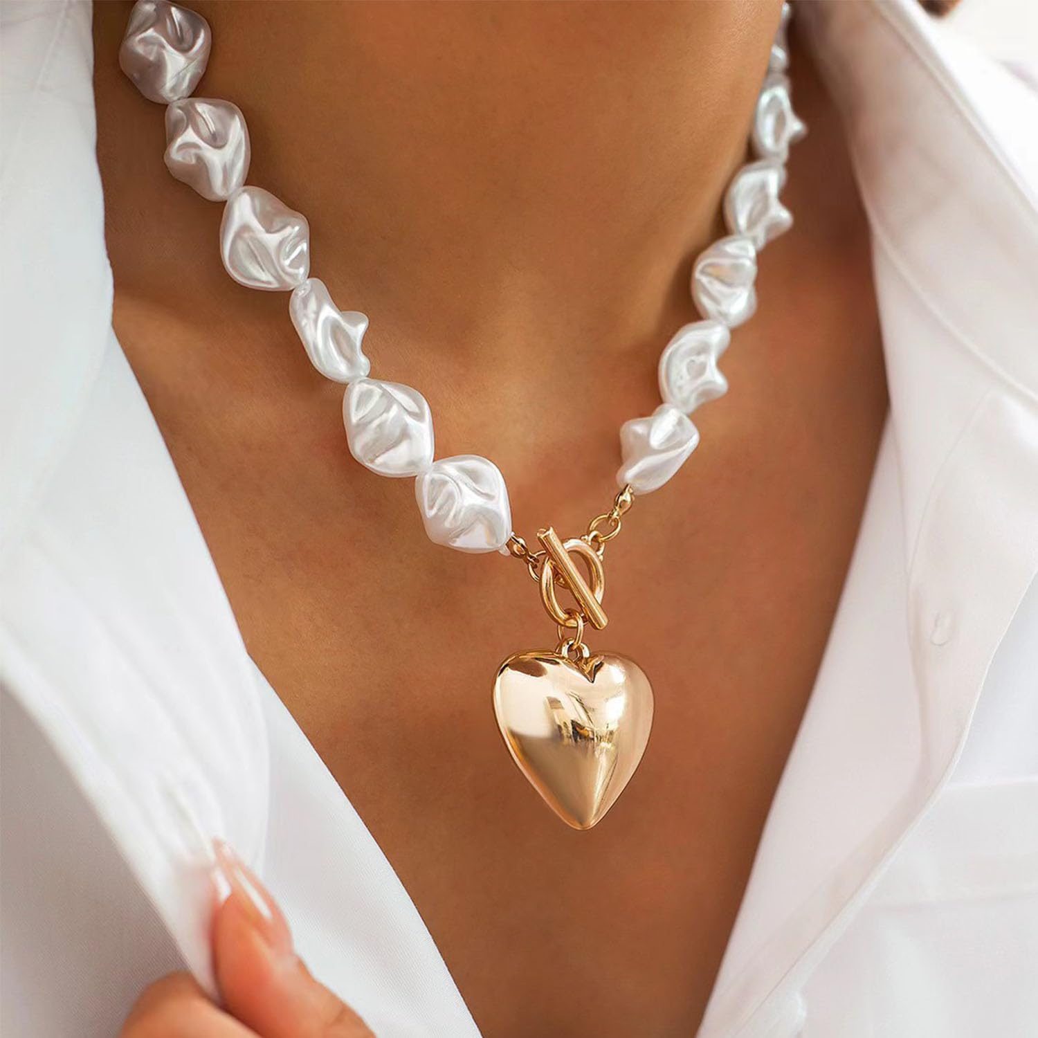 Chunky Pearl Necklace for Women Gold Heart Necklace Irregular Baroque Pearl Choker Necklace for Women Trendy Jewelry - Image 2