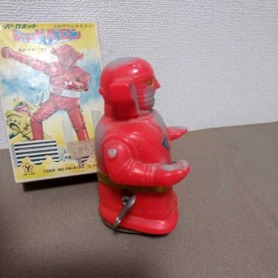 当時物 レッドバロン 発火付きゼンマイ走行 ヨネザワ 宣弘社 Amazon.co.jp: 当時物 レッドバロン ゼンマイ走行人形 昭和