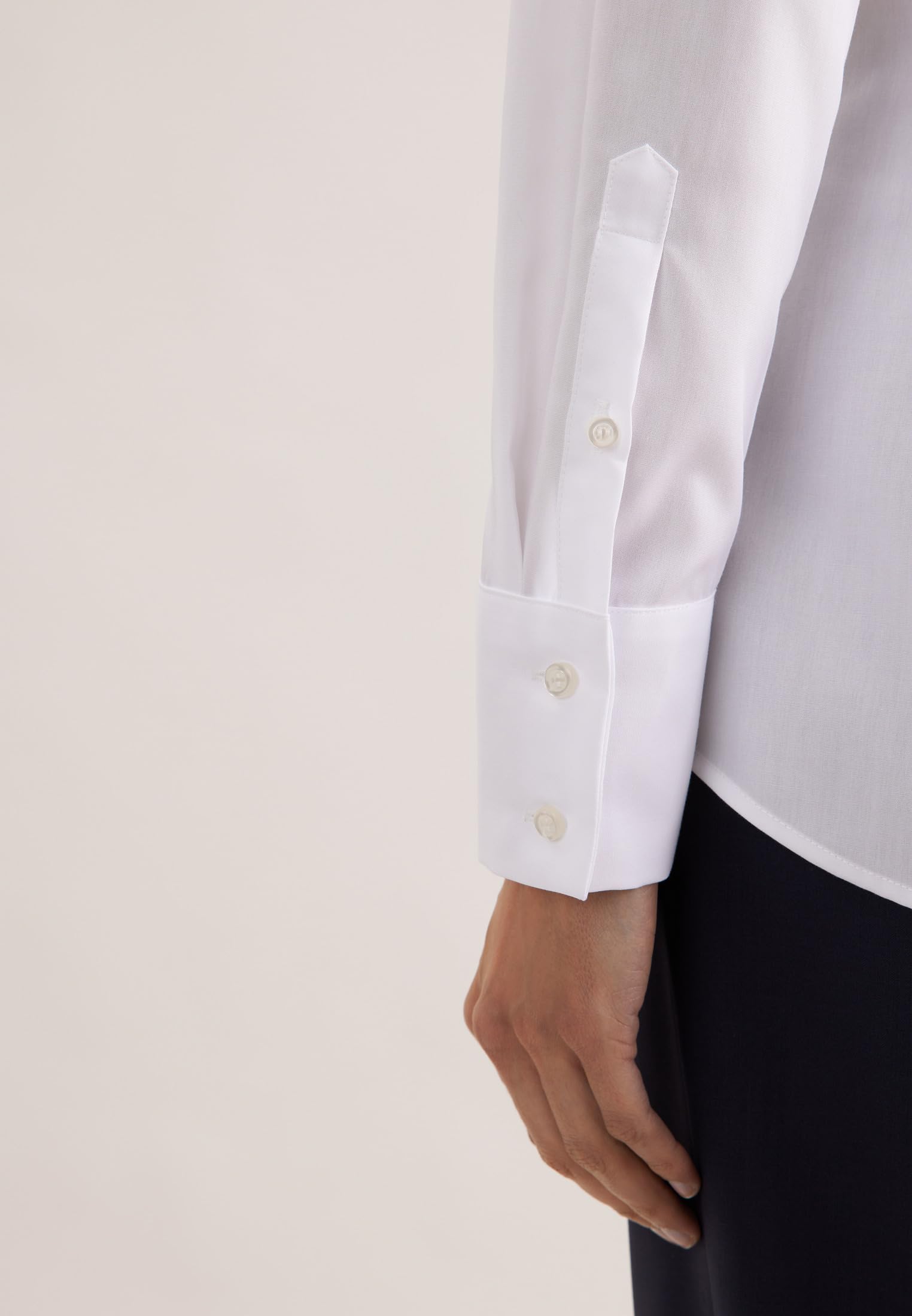 Seidensticker Damska bluzka - bluzka miejska - nie wymaga prasowania - bluzka z kołnierzem kielichowym - krój slim fit - długi rękaw - 100% bawełna, biały, 44