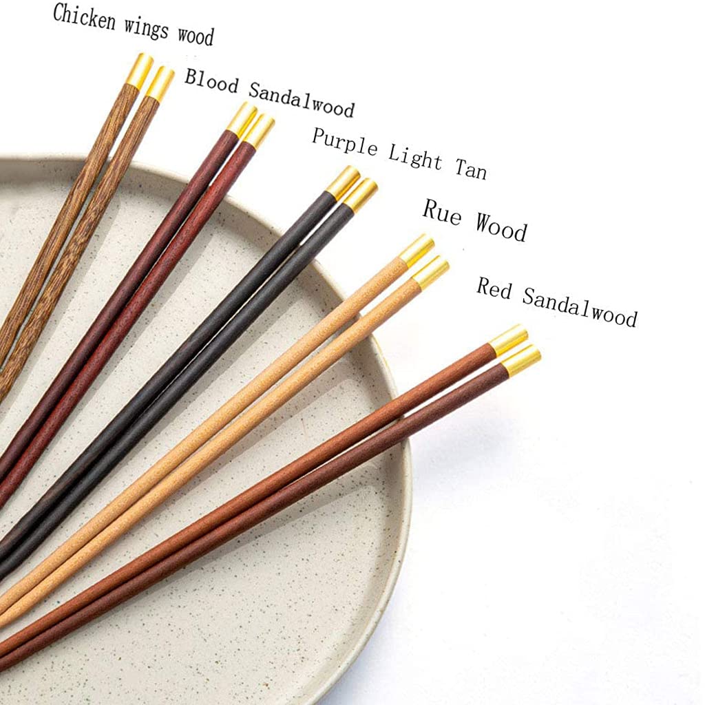 Essstäbchen aus Holz, wiederverwendbar und Essstäbchenablage-Set, Essstäbchen-Geschenkset aus Naturholz mit Etui, spülmaschinenfest, japanische, koreanische, rutschfeste Essstäbchen für Restaurant u