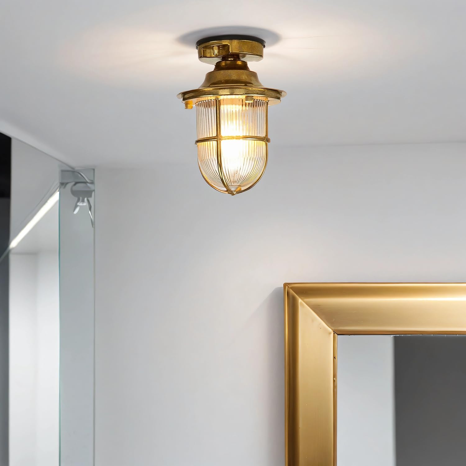 Licht-Erlebnisse Außen Deckenleuchte Maritim IP54 E27 H:23 cm Messing Glas geriffelt Antik