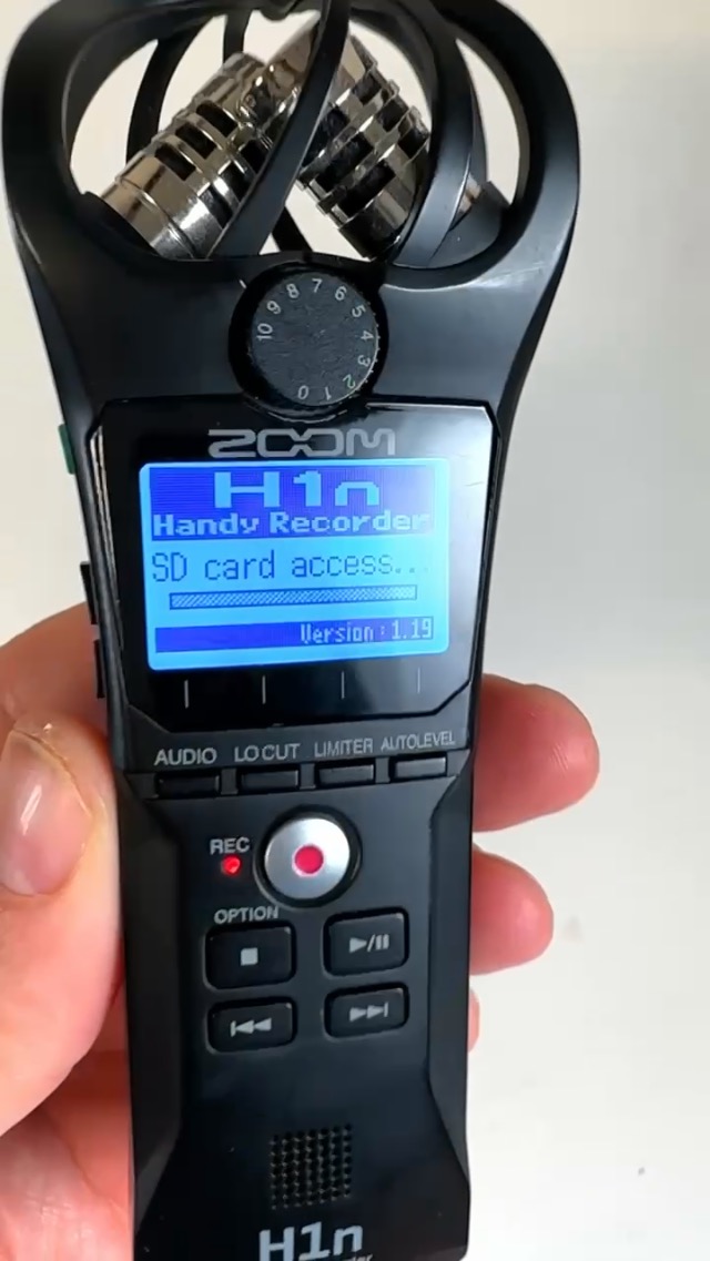 H1n Handy Recorder + APH_1n （SDカードも同梱） Amazon | Zoom H1n ポータブルレコーダー オンボードステレオ