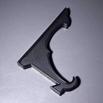 花井山泉 作　額皿 Amazon.co.jp: 伊万里焼 鍋島焼 御庭焼 山泉窯 色鍋島 伝統工芸