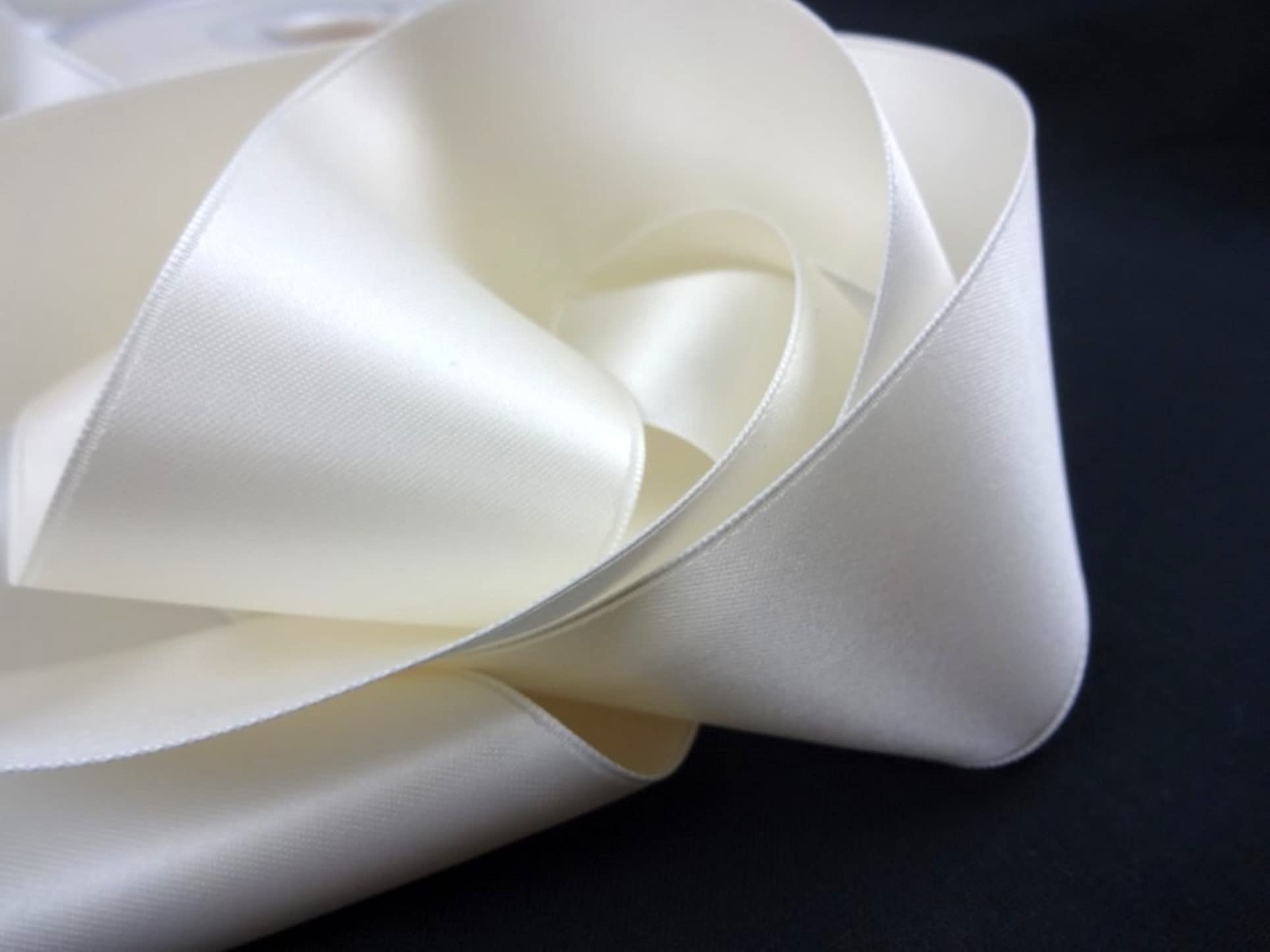 Double Sided Satin Ribbon 25mm x 10 Meters (Off White) for Gifts Wrap Sew Party, Decorations Events Dress Wedding Christmas Crafts, Bows Car, Balloons Hairs, DIY, Bouquets, Cake More — view 4