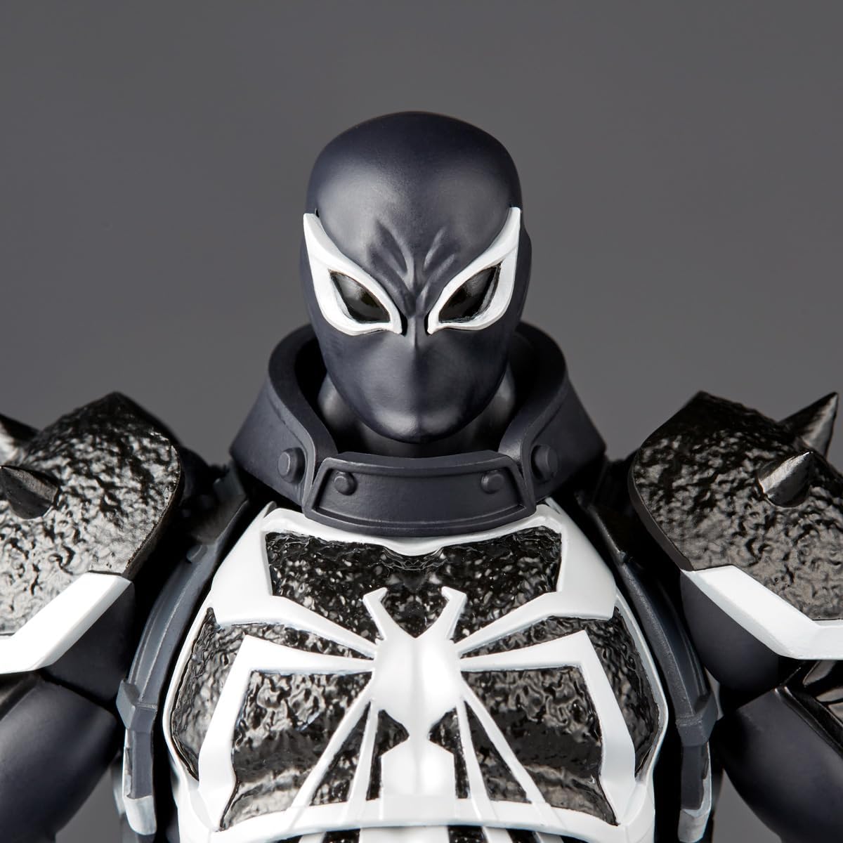 Kaiyodo Revoltech NR061 Amazing Yamaguchi Agent Venom Total Height Approx. 6.7 inches (170 mm), Non-Scale, PVC, ABS, POM, Pre-Painted Action Figure, Resale