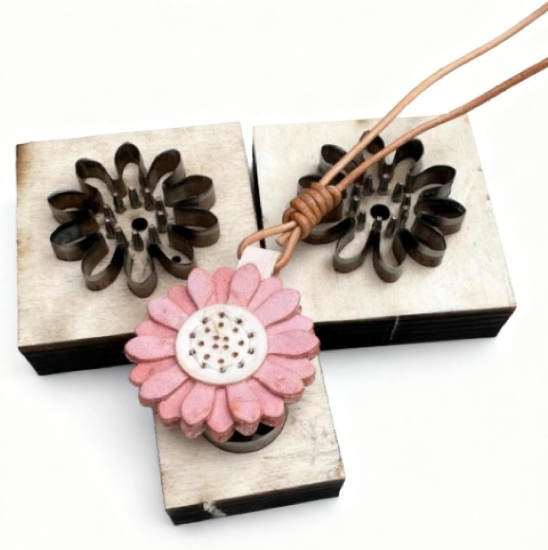 YJIUYUANQ Leather Metal Cutting Die DIY Stamping Punching Cutter Alloy Steel for Handmade DIY Sunflower Pendant