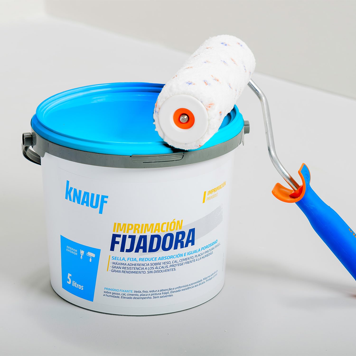 KNAUF - Imprimación Fijadora 5 L - Transparente - Sella y Fija, Reduce Absorción e Iguala Porosidad - Extrema Finura, Alta Resistencia y Gran Penetración - Protege Frente a Humedad - Listo para Usar