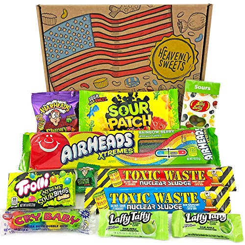 Mini panier de bonbons américains acides | Sélection de confiseries acidulées dans un coffret cadeau | Assortiment inclut Warheads Extreme, Sour Jelly Beans, Bubblegum | Boîte de 11 pièces