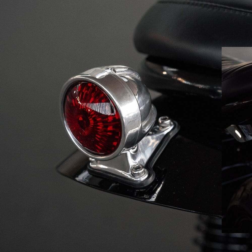 Motone Reprobate Tail Light LED poliert- mit Halterung, ECE