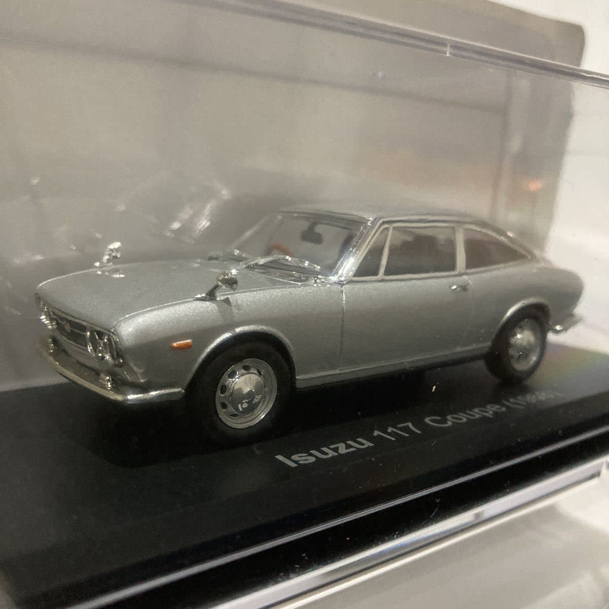 未開封 アシェット 国産名車 プレミアムコレクション いすゞ 117 クーペ (1968) 1/43 vol.6 ITP41S3S3XZK-YR-J01-byebye ミニカーショップ ケンボックス 国産名車コレクションいすゞ117