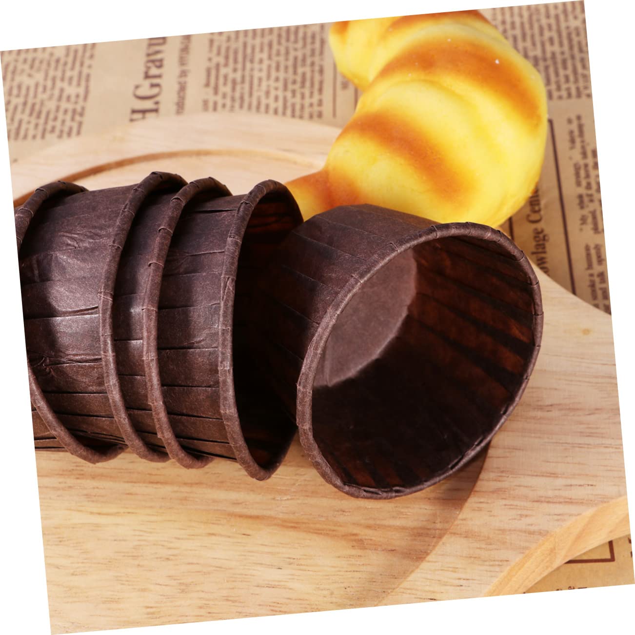 PRETYZOOM 200piezas Copa Para Hornear Muffins De Papel Resistente Grasas Para Pasteles y Postres Color Chocolate Accesorio De Repostería Para Fiestas y Hogar