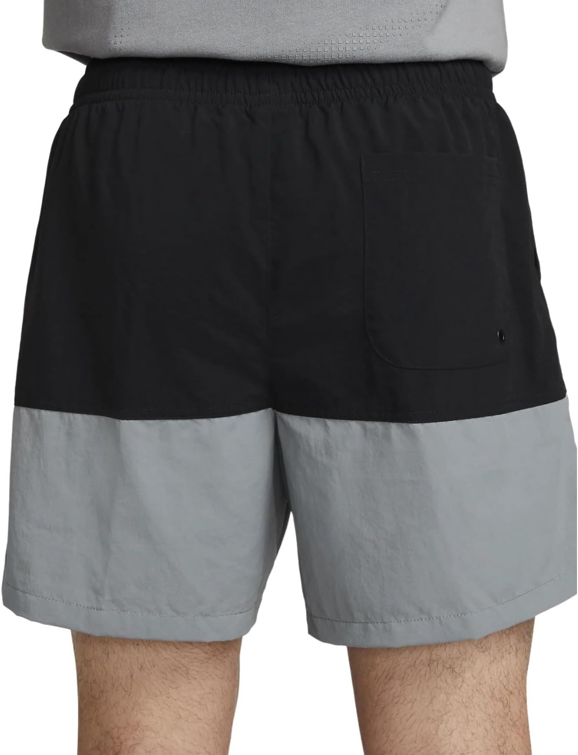 Nike Club Men's Woven Color-Blocked Shorts Black/Smoke Grey/White Size-Large - Image 2