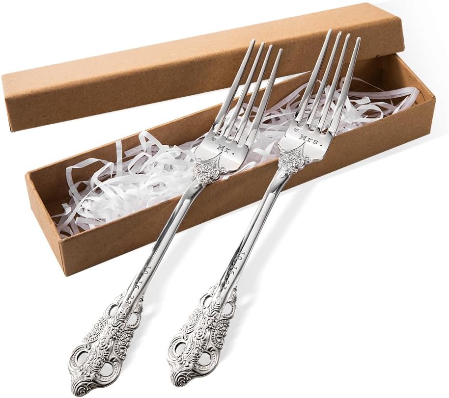 Personalized 2Pcs Forks for Wedding, Custom Engraving Text Stainless Steel Wedding Cake Forks with Box Gift for Couples Bride and Groom