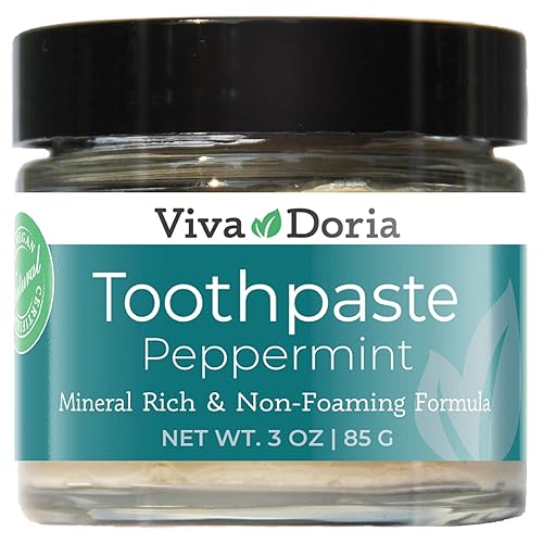 Viva Doria Pasta de dientes natural sin flúor, menta (frasco de vidrio de 3 onzas) refresca la boca, refresca el aliento, mantiene los dientes y las