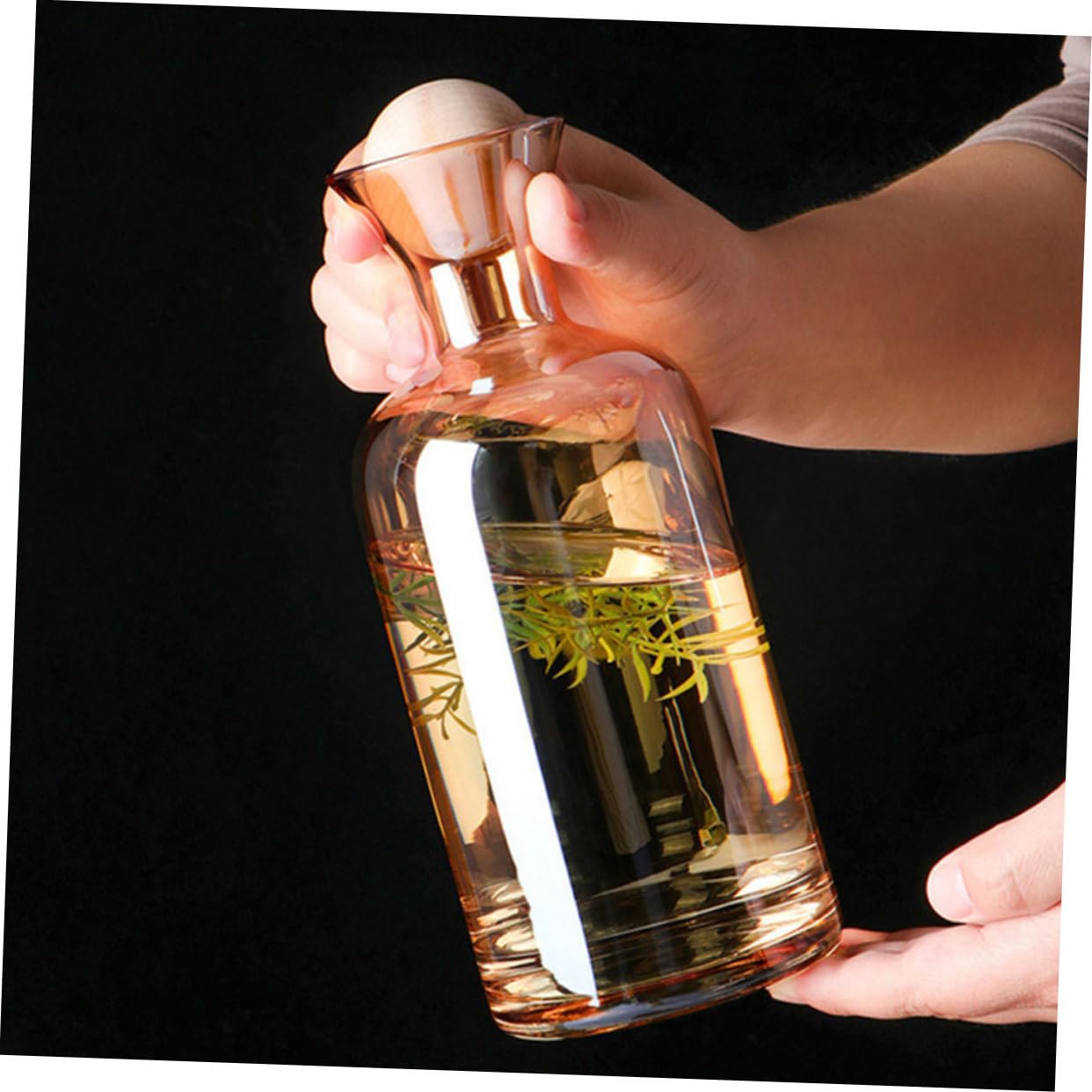 LABRIMP Jarra de Vidrio Resistente al Calor con Tapa de Madera Extraíble Capacidad Grande para Agua Fría Bebidas y Té para Uso Doméstico y Refrigerador Fácil de Llenar y Servir
