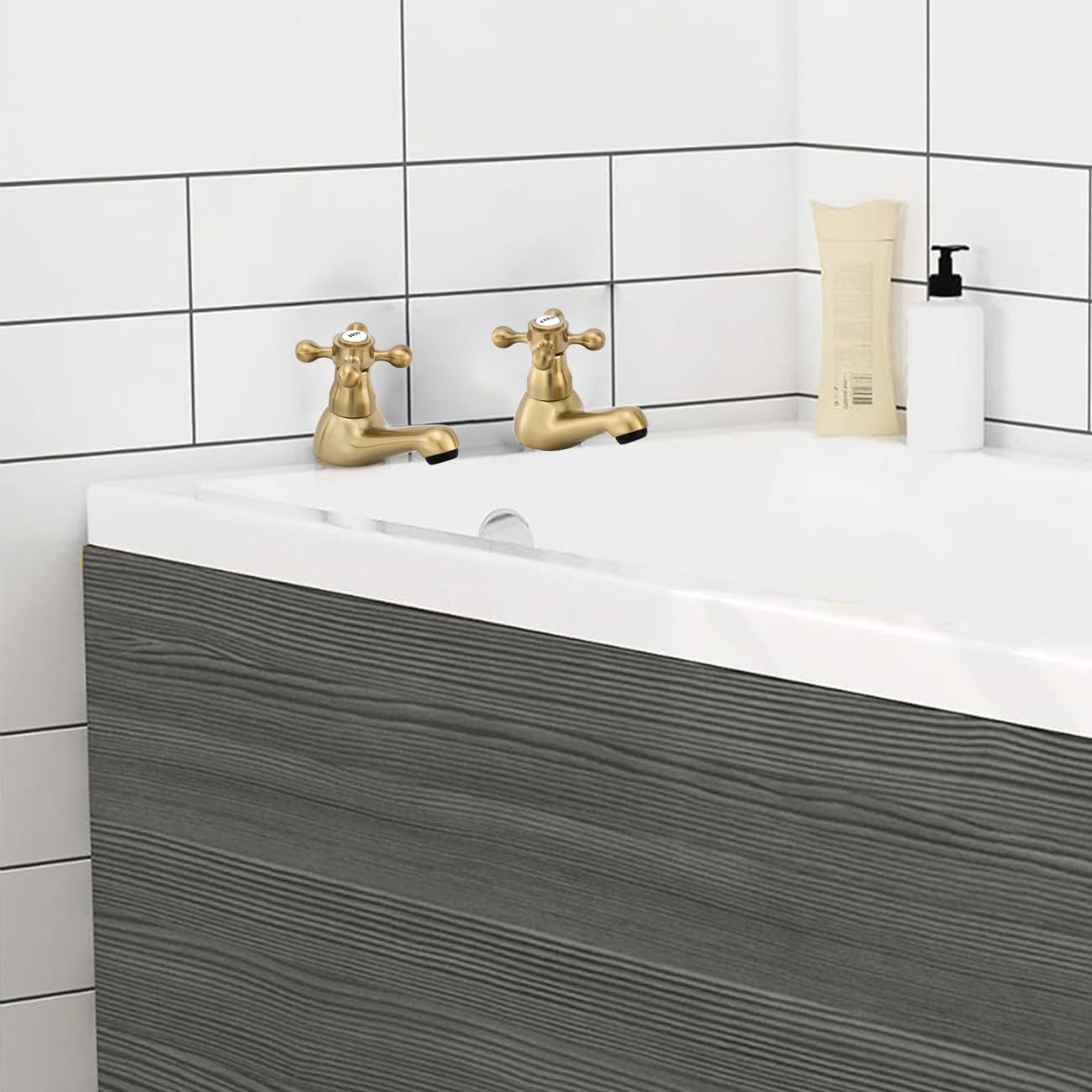 Gold Bath Taps Pair - Image 2