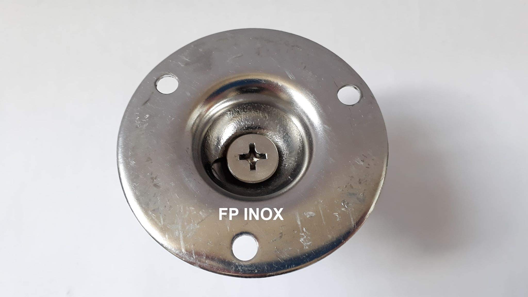 E876 | Aimant en pot, diamètre 25mm, fixation par Orifice, force de traction 2.7kg | RS E876 | Aimant en pot, diamètre 25mm, fixation par Orifice, force de traction 2.7kg | RS