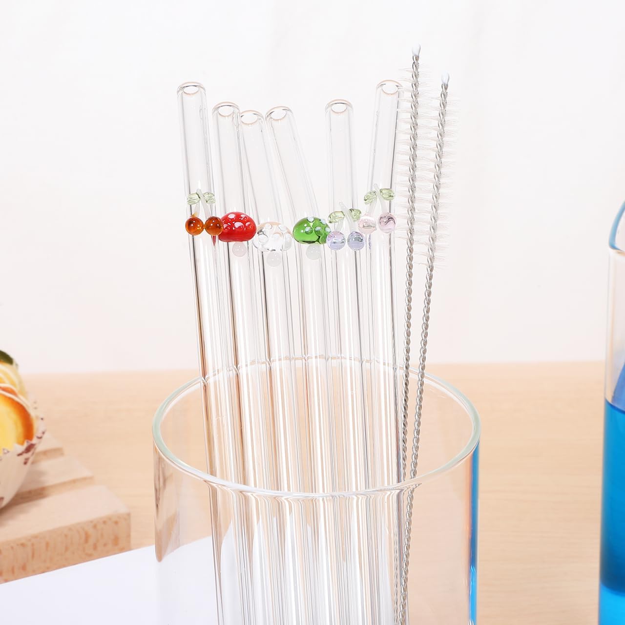 UPKOCH Reusable Glass Straws Set 6 Bent Clear Drinking Straws 7.87 Inch with 2 Cleaning Brushes for Coffee Smoothies Juice Tea Household Use