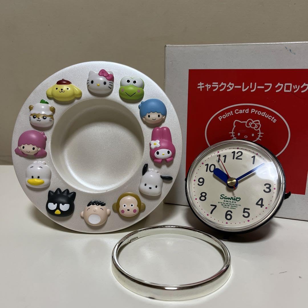 Amazon.co.jp: SANRlO キャラクター レリーフ クロック レトロ