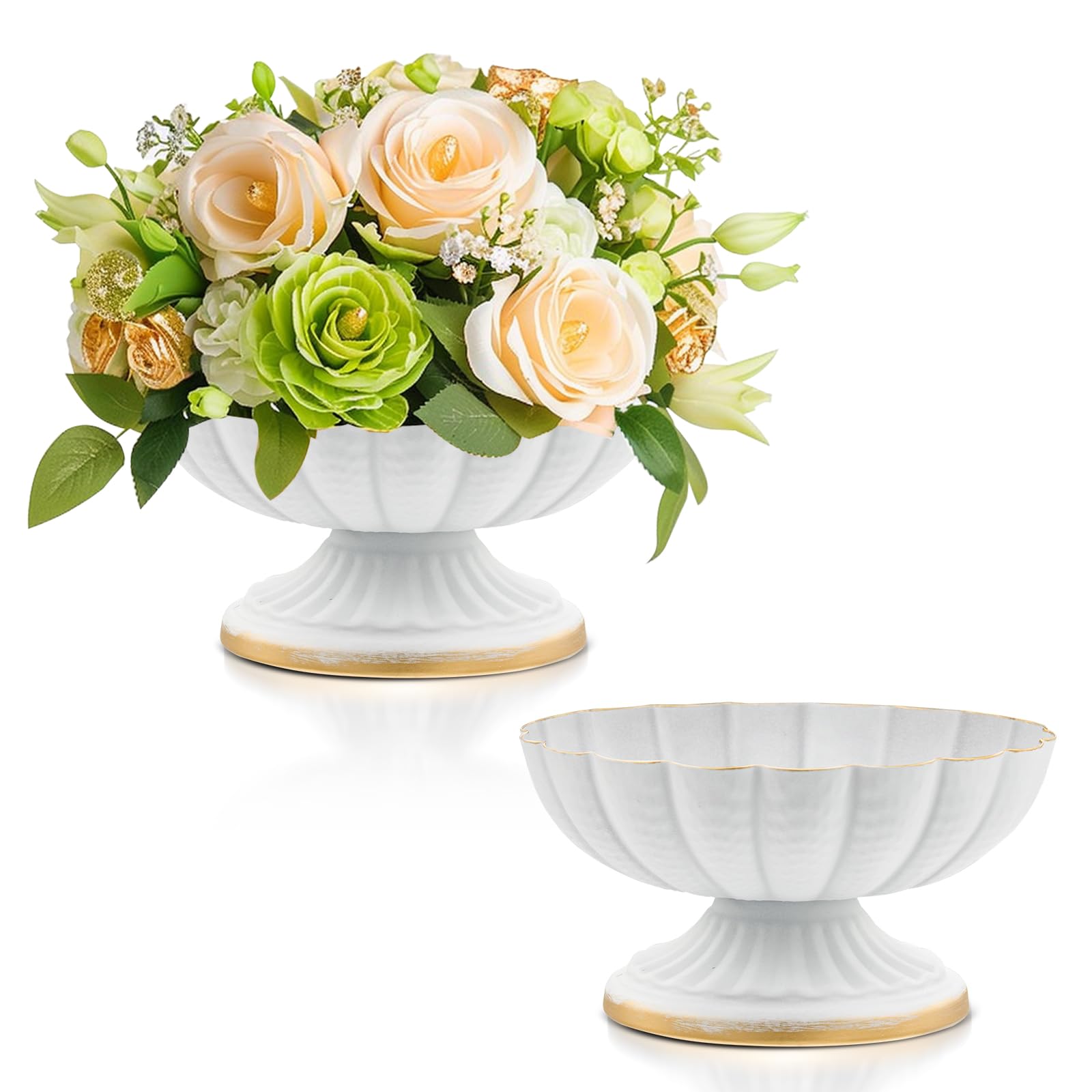 Petit vase sur pied pour fête et centre de table en métal vintage blanc