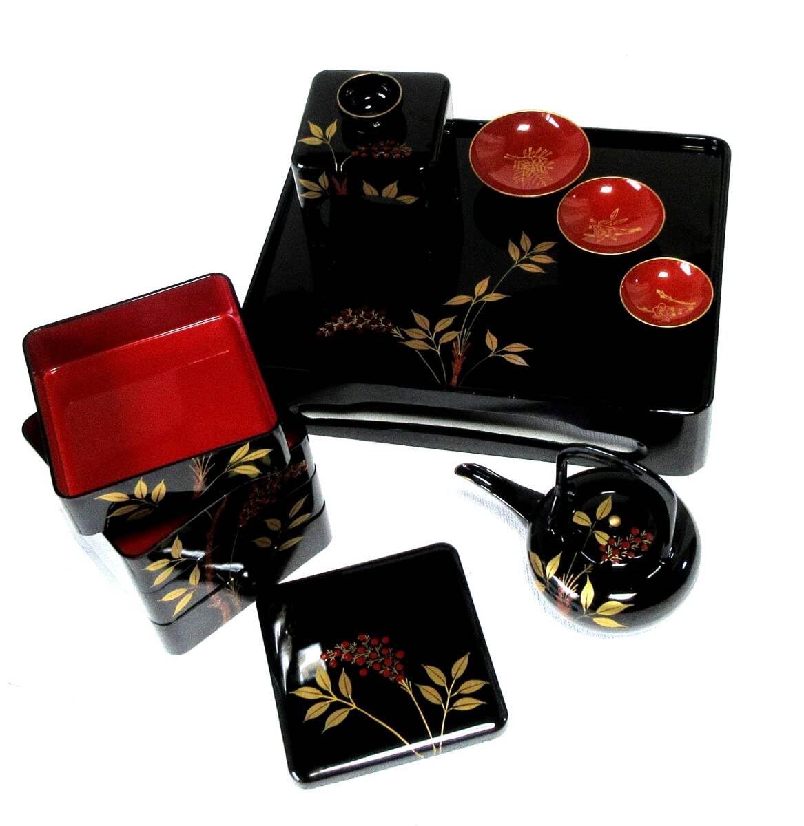 Amazon｜会津塗屠蘇器重箱揃 南天蒔絵現品限会津漆器 手描蒔絵｜重箱