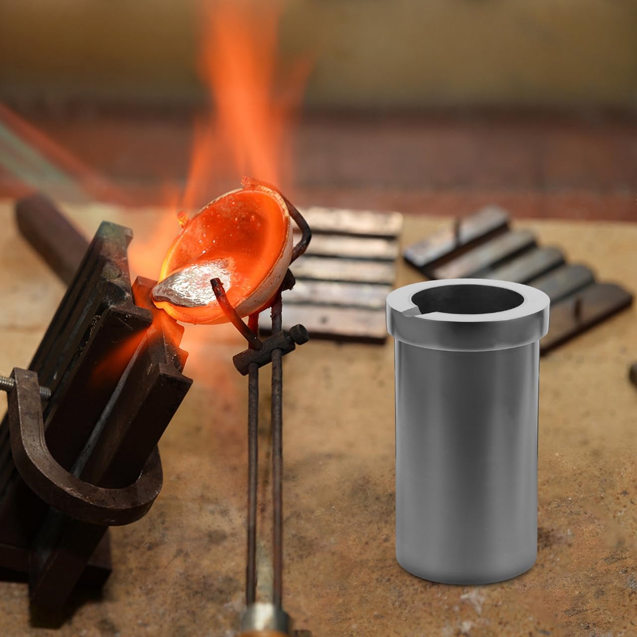 Veemoon 2KG High Purity Graphite Crucible High-Temperature Resistant Metal Melting Crucibles Cup Melting Ingot Mould Accessories for Gold Silver Copper Brass Sturdy Furnace Pot Jewelry Casting