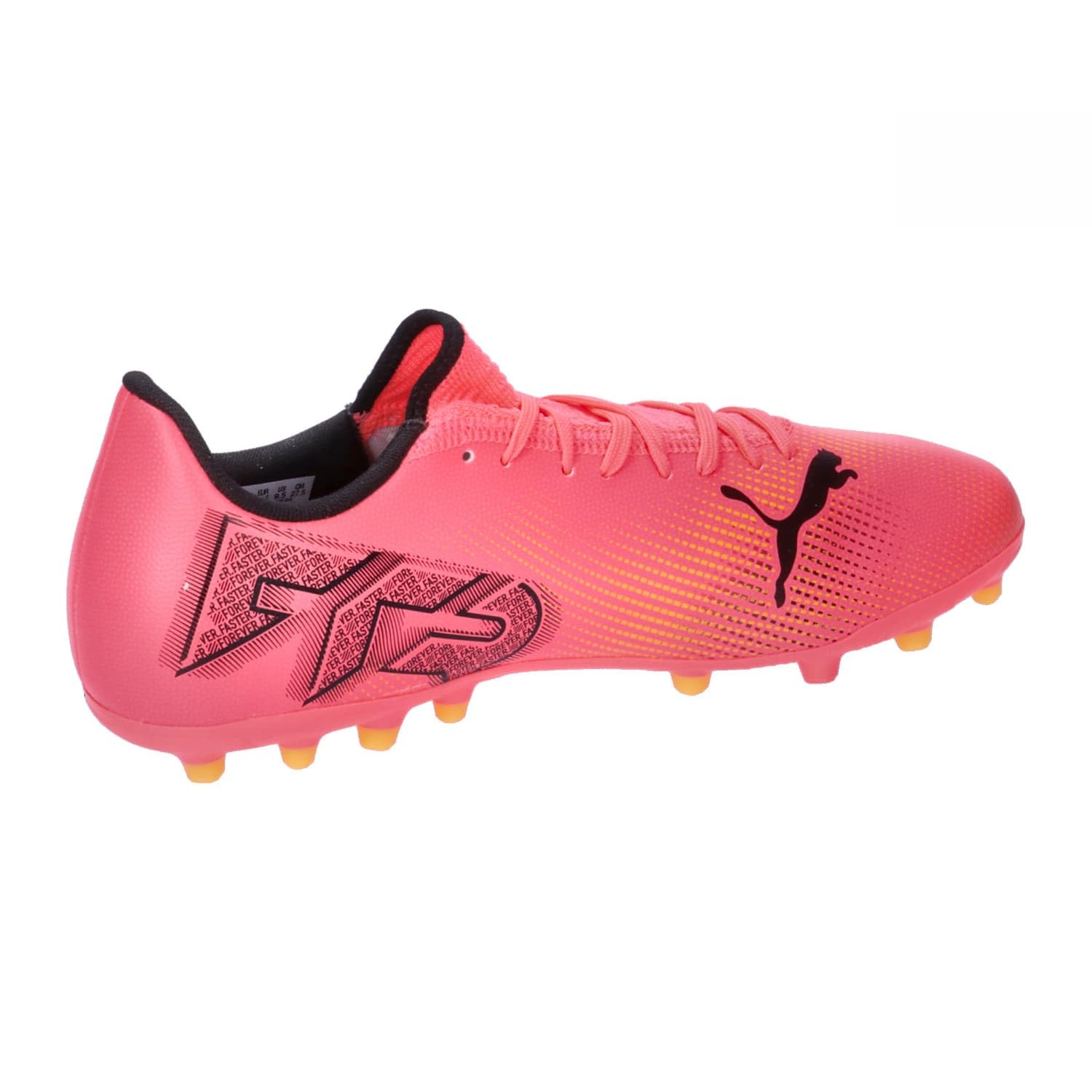 Puma Future 7 Play MG Soccer ShoeUomo