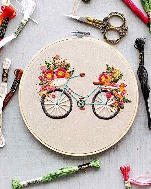 Image of Desiderio Wooden Embroidery Hoop Ring Frame Size : 6 inch,8 inch,10 inch,12 inch Inches Pack of 4pcs for Cross Stitch Craft, Sewing Tool Embroidery