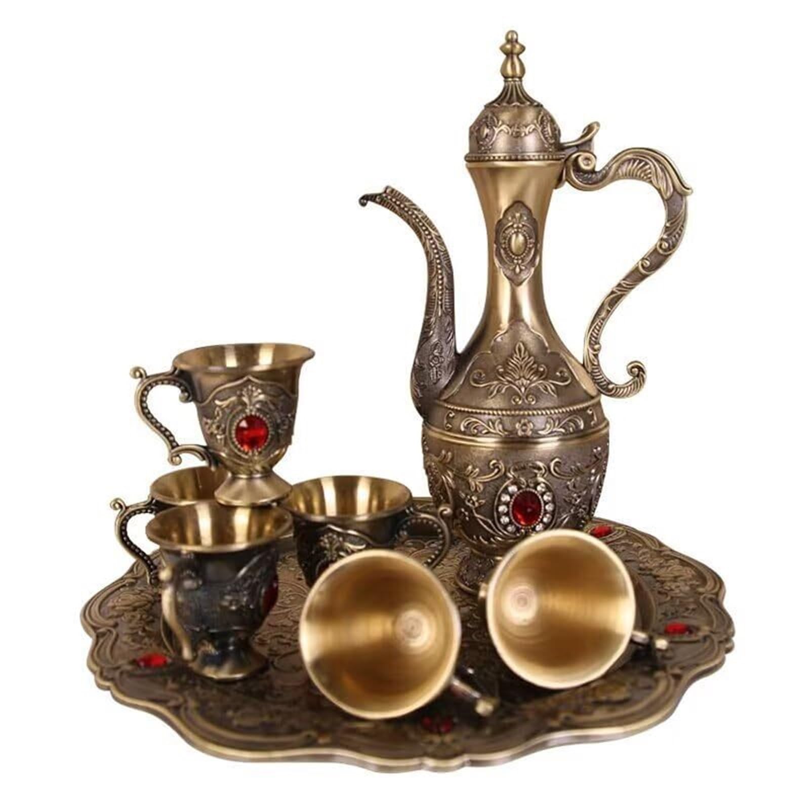 Cafetière turque avec tasses et plateau pour remplacer la vaisselle terne en fête
