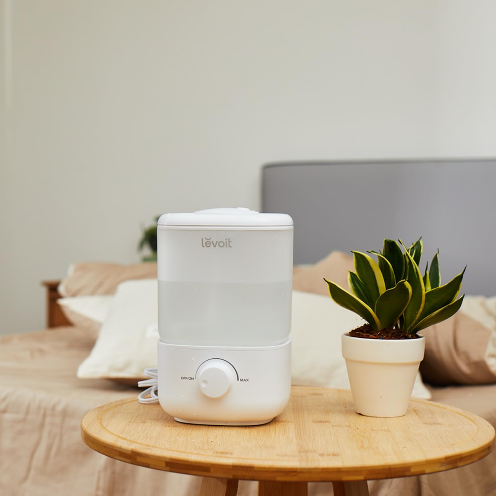LEVOIT Humidificateur d'air bébé Top-Fill, 2.5 L Jusqu'à 25H, 23 dB Silencieux, Arrêt Auto, Buse à 360°, Mini Conception avec Bouton facile à utiliser sans BPA pour Chambre, Blanc