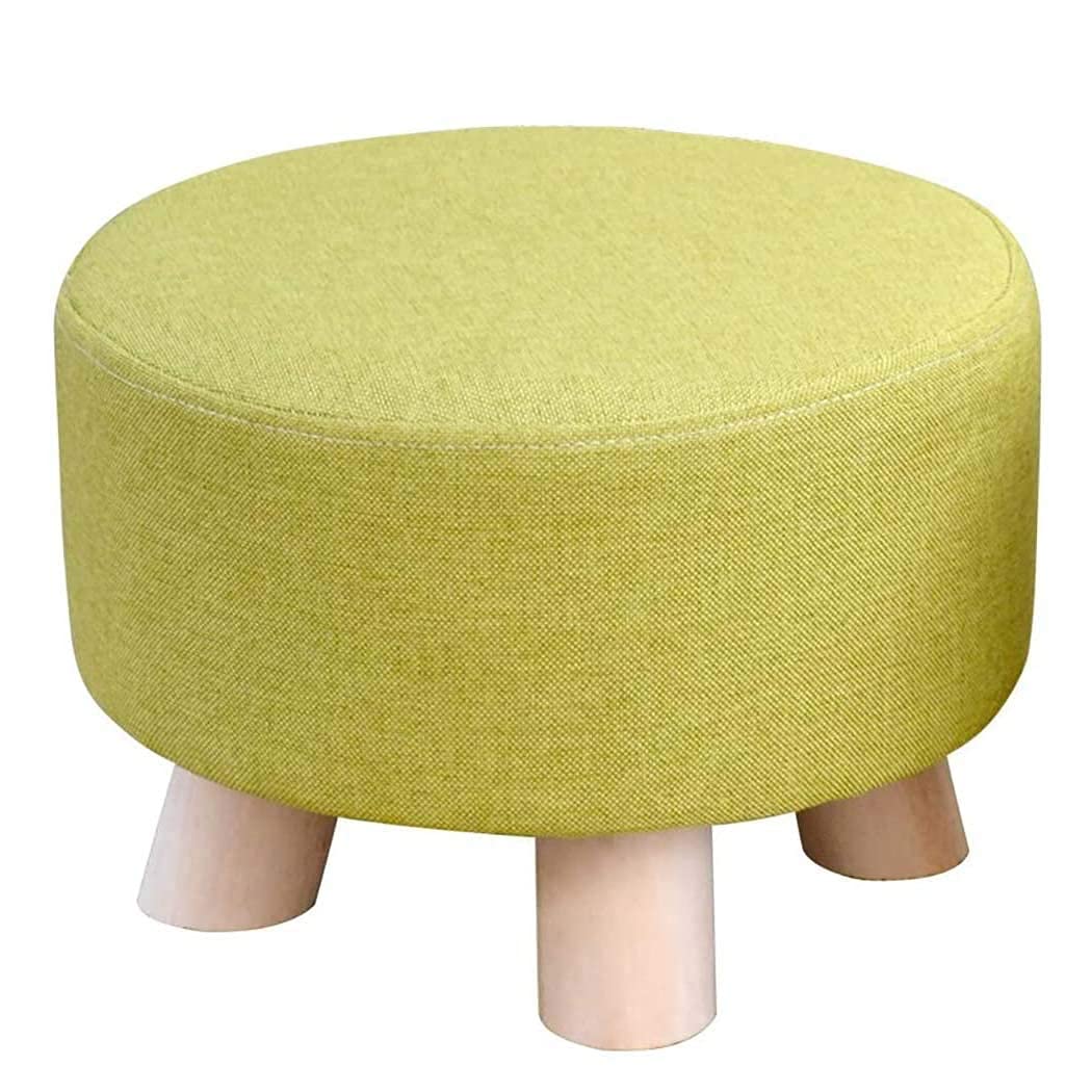 Repose-pieds tabourets en bois et lin pour un coin lecture cosy