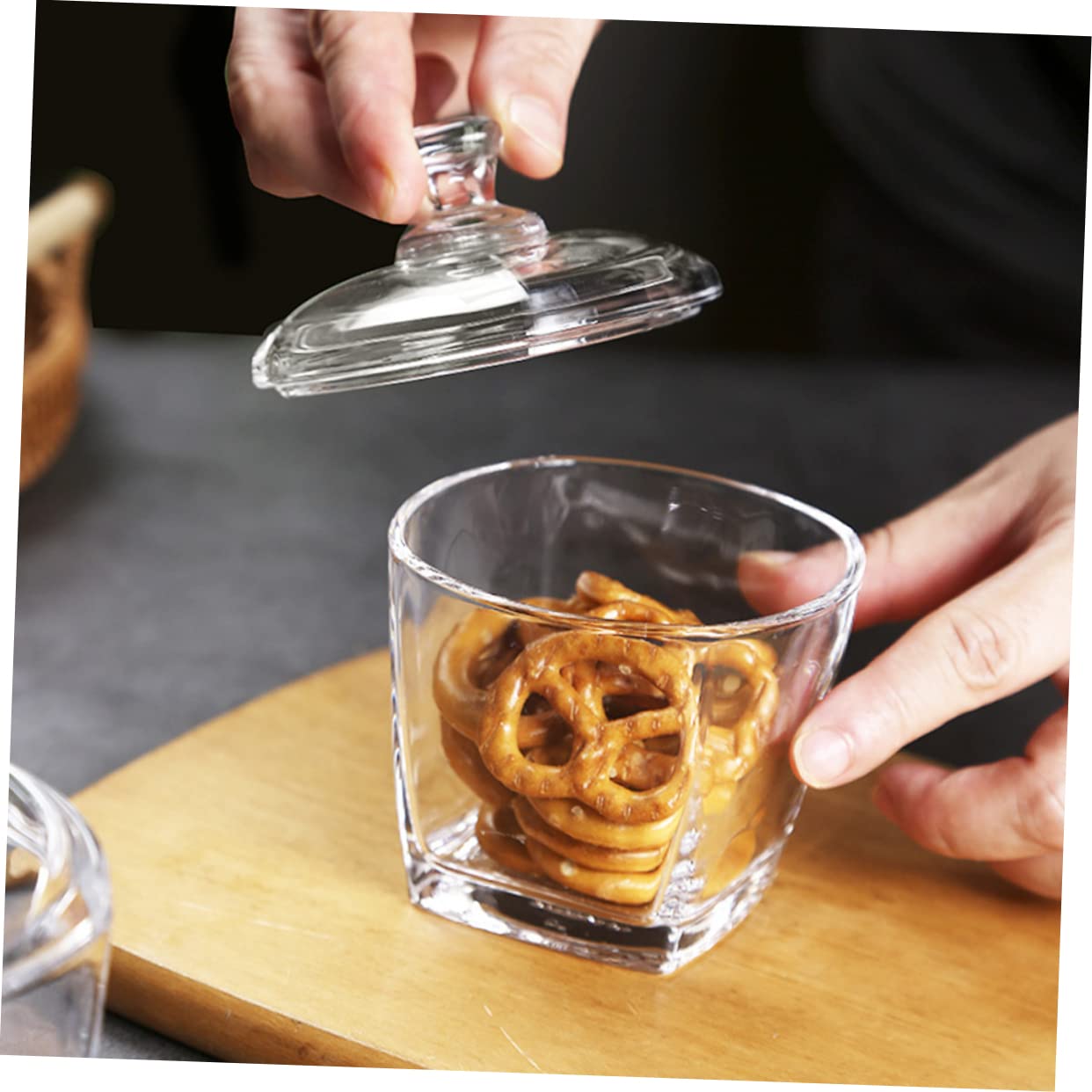 Gatuida Glasdosen aus Klarem Glas zur Aufbewahrung von Süßigkeiten und Snacks 2 Stück 260ml mit Deckel Vielseitig und Einfach zu Befüllen für Küche und Vorrat