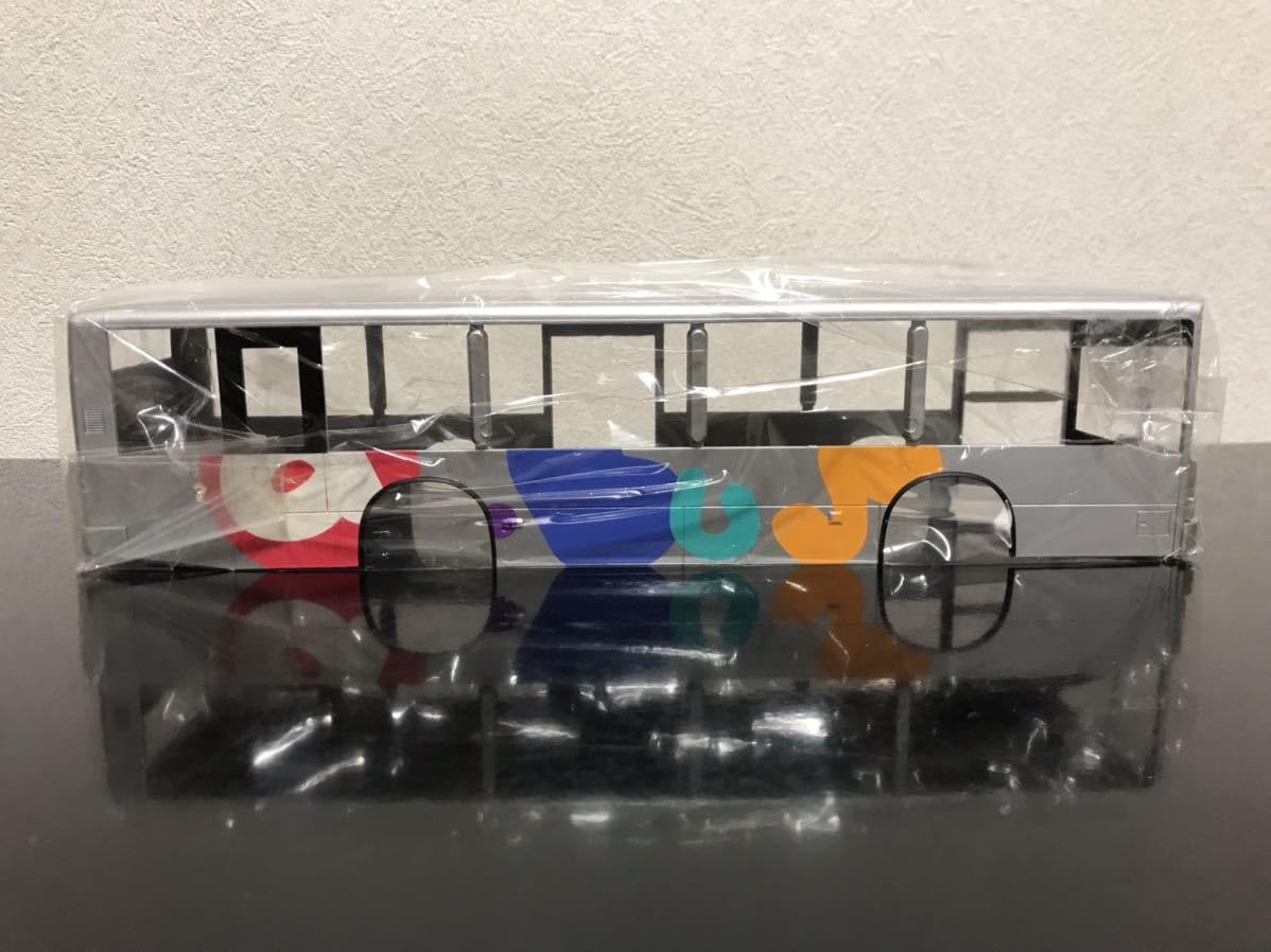 1/32 旭川電気軌道バス(三菱ふそうエアロスター)素人組立品 1/32 旭川電気軌道バス 三菱ふそうエアロスター 素人組立品