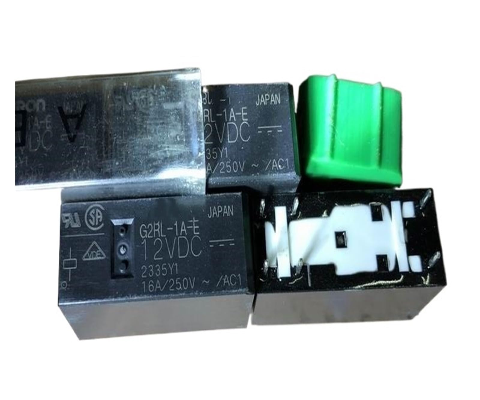 Relé G2RL-1A-E 12VDC de 6 pines para circuitos electrónicos modernos 3