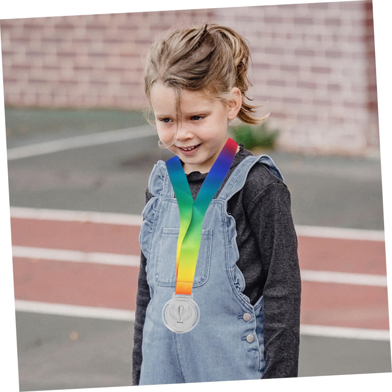 BESPORTBLE 18 STK. Teiliges Medaillen mit Lanyards Langlebige Metall Sportmedaillen Dekorative Auszeichnung für Schulwettkämpfe Party Accessoire für Schüler Sportveranstaltungen und Ehrungen